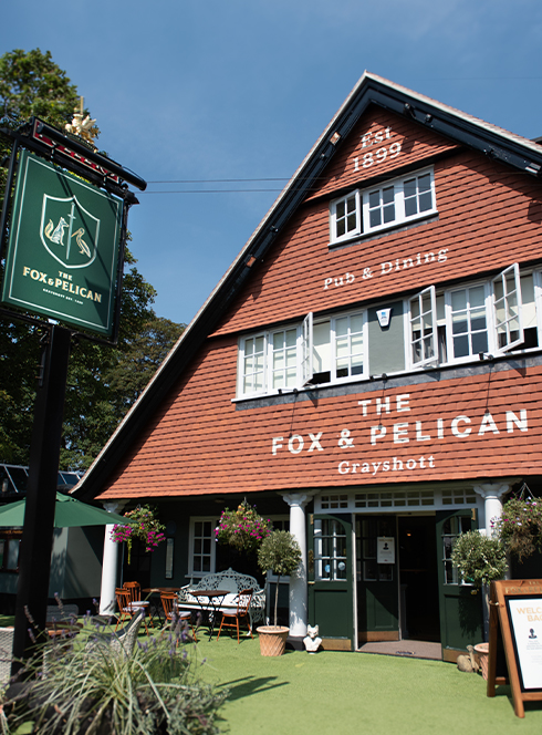 The Fox & Pelican, Greyshot
